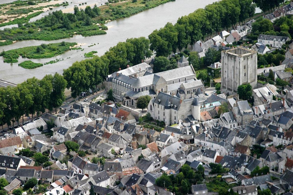Coeur Du Centre Historique De * Beaugency