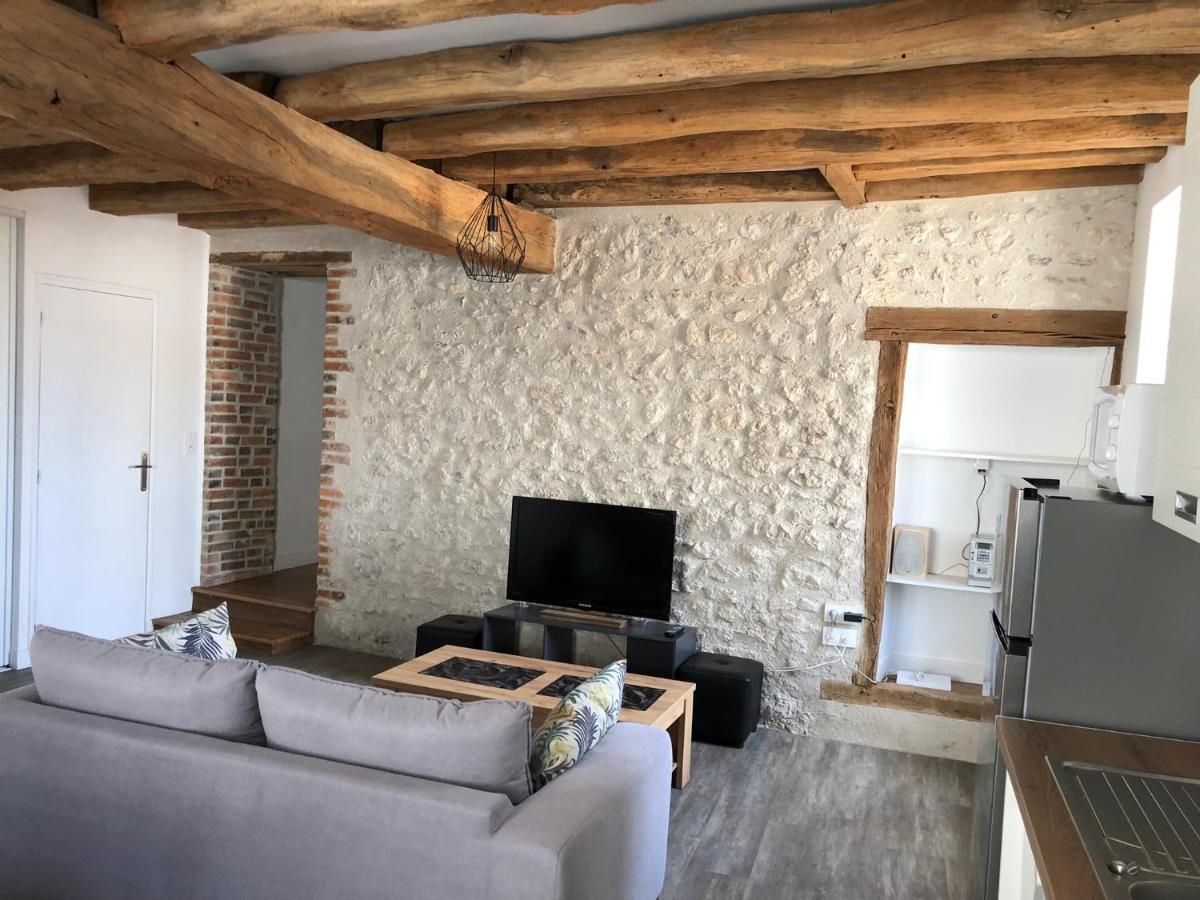Coeur Du Centre Historique De Beaugency